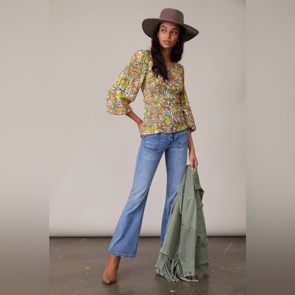 ANTHROPOLOGIE Smocked Femme Elastic Blouse | XS | NWT - Picture 5 of 6